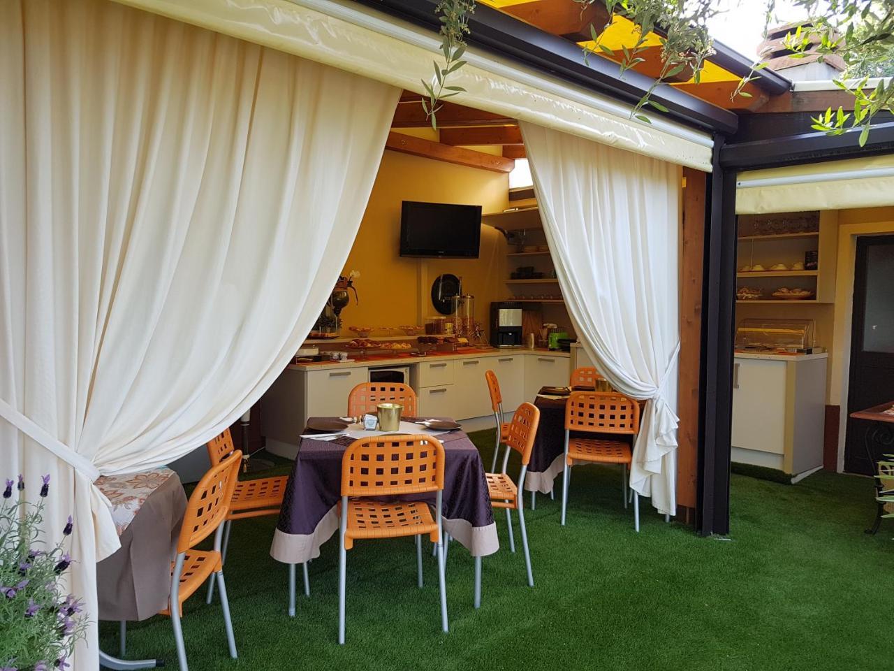 Garda Dream Hotel Lazise Bagian luar foto